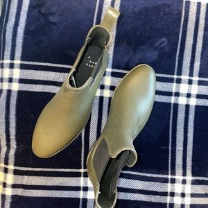 a new day rubber boots